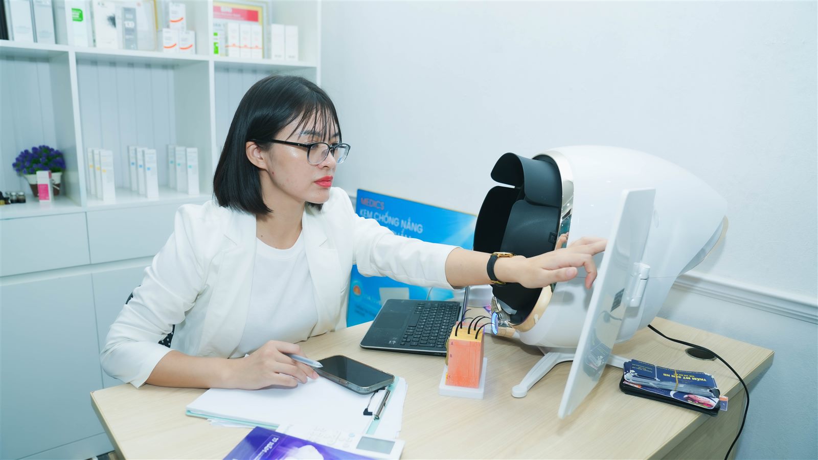 Soi da phân tích chuyên sâu tại Thẩm Mỹ Sen Ninh Bình